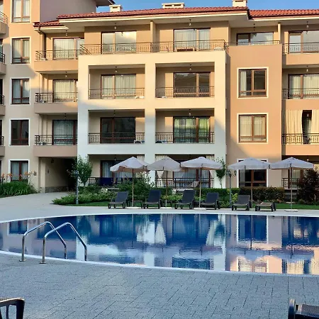 Sea Dreams, Sveti Vlas Beige A View - F2 Apartmán