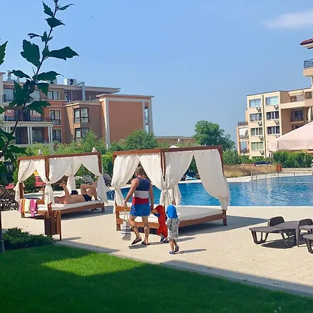Sea Dreams, Sveti Vlas Beige A View - F2 Apartmán Sveti Vlas