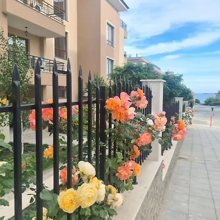 Sea Dreams, Sveti Vlas Beige A View - F2 Apartmán Sveti Vlas