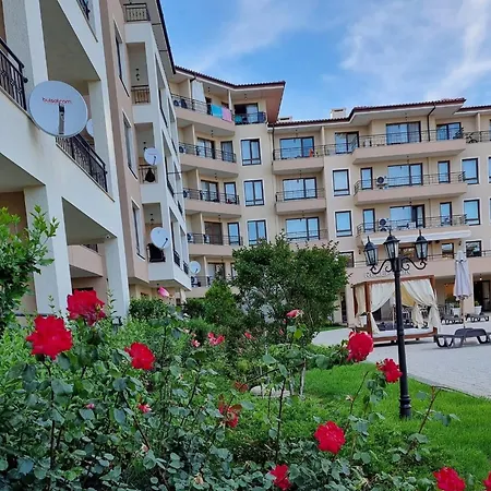 Sea Dreams, Sveti Vlas Beige A View - F2 Apartmán *