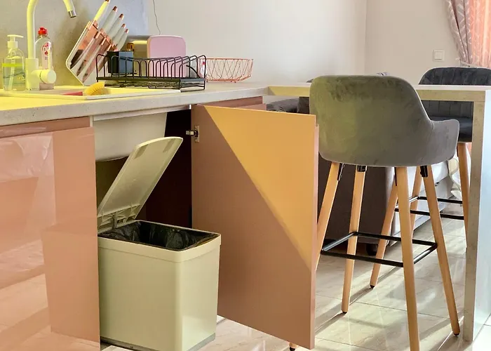 Beige-a-view, Sea Dreams *